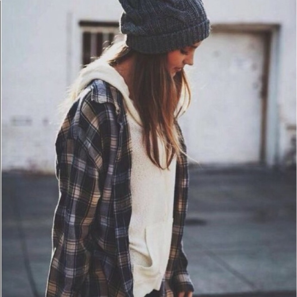 BUNDLE 🎉 2 Surprise Vintage Flannels - Picture 3 of 6
